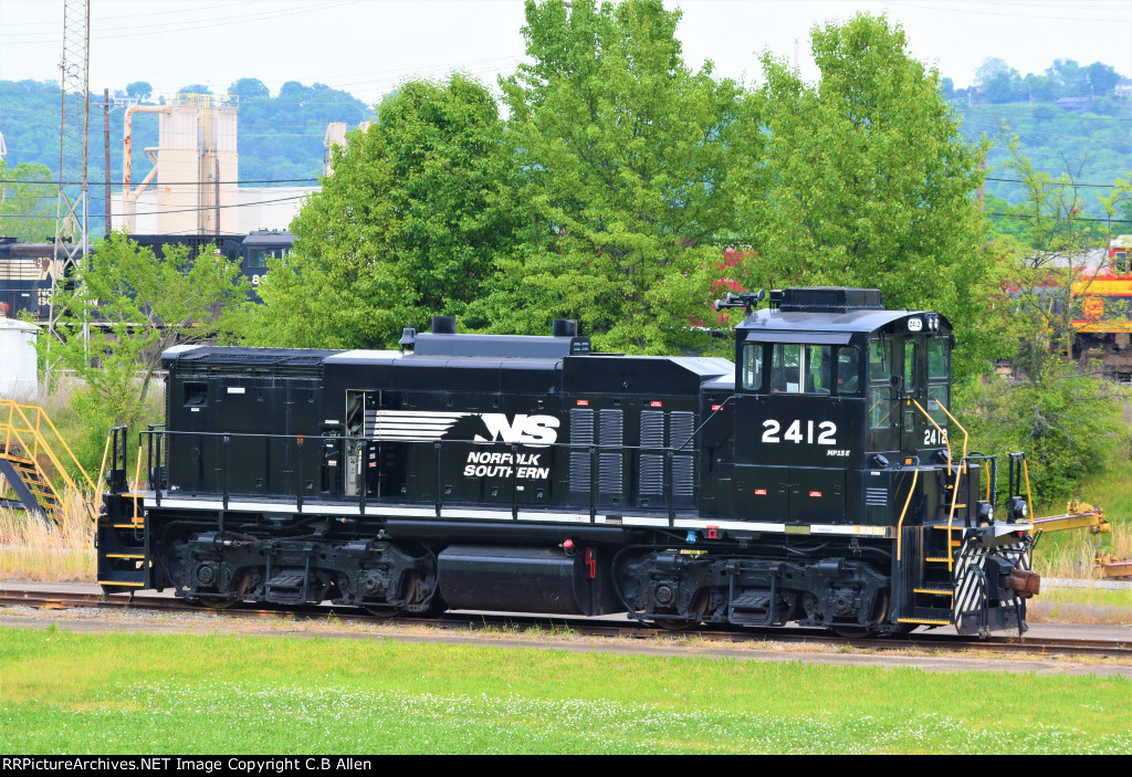 NS 2412